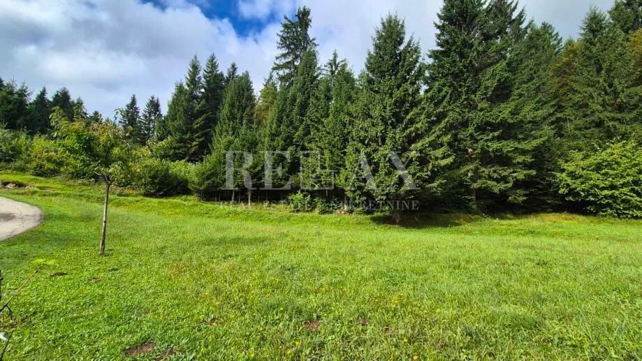 Gorski Kotar, Crni Lazi - građevinsko zemljište, 999 m2