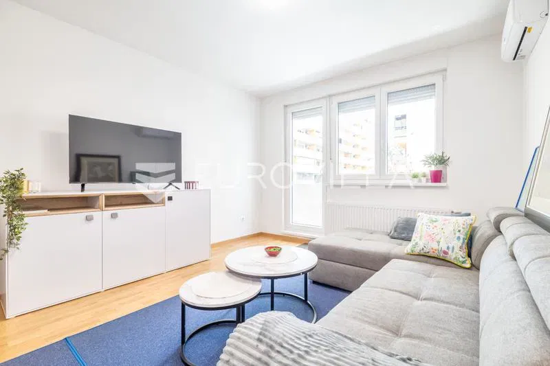 Zagreb, Lovinčićeva, dvosoban stan, najam, neto korisne površine 58 m² 1 garažno parkirno mjesto – 2