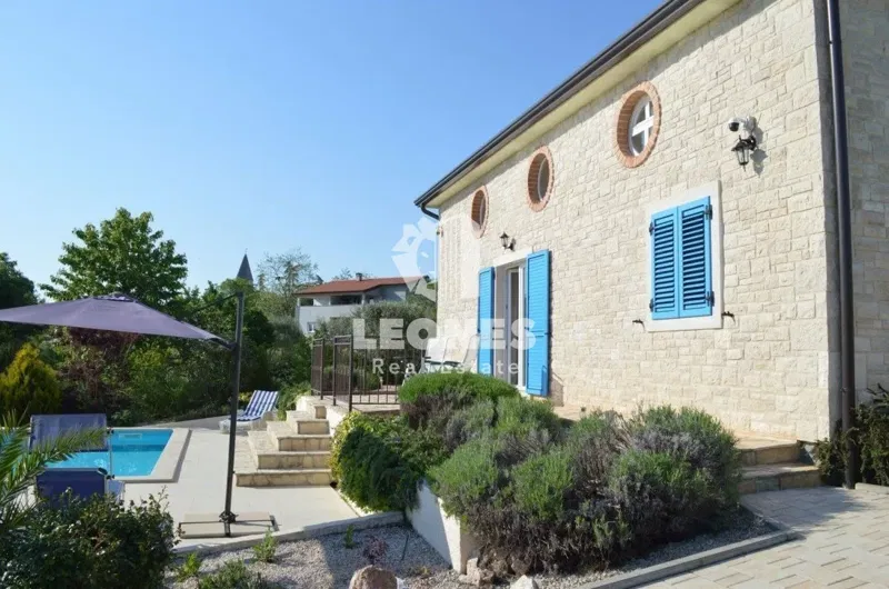 Casa bifamiliare con piscina vicino a Parenzo - Kaštelir – 2