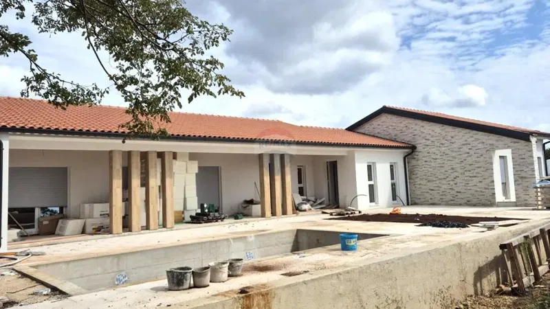 Istria, Svetvinčenat, Luxury New-Build House – 2