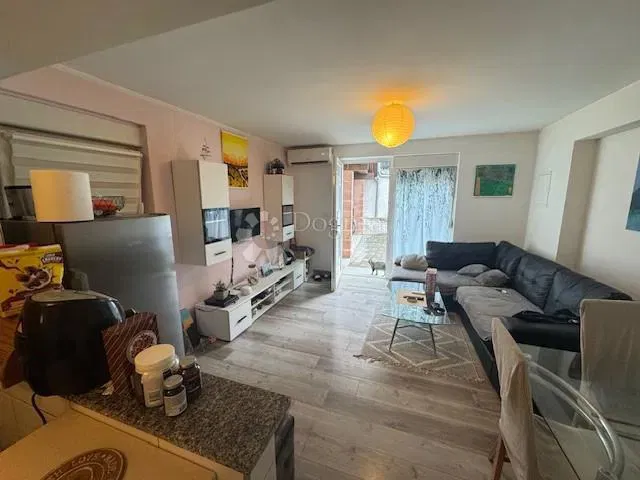Lakás Dražice, Jelenje, 55m2