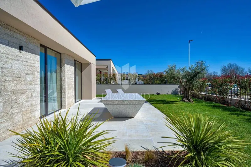 Parenzo, esclusiva villa smart home con vista aperta – 2
