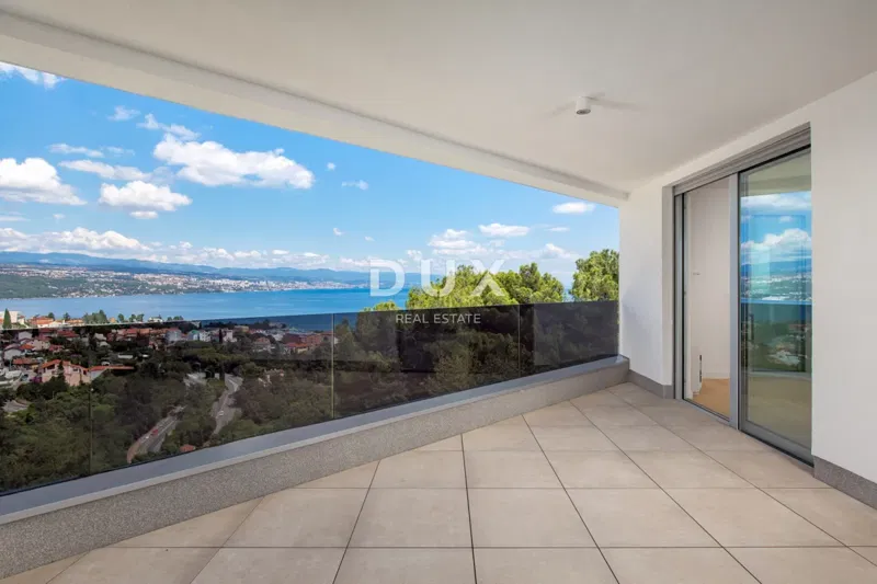 Opatija, központ, lakóépület úszómedencével, 968 m² – 2
