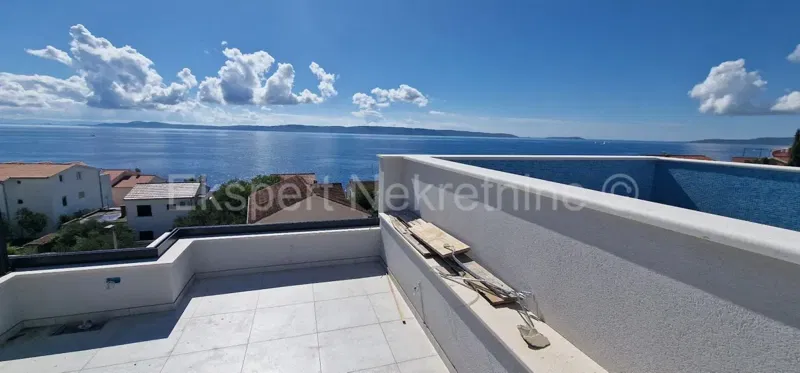 Ciovo, Okrug G, penthouse 85m2 + 40m2 roof terrace + 25m2 swimming pool on the terrace – 2