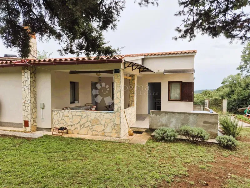 OCCASIONE! Graziosa casa con vista mare – 2
