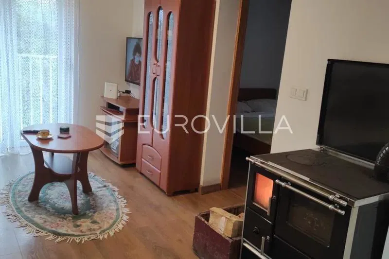 Saborsko, Lička Jesenica, house 280 m², quiet location – 3