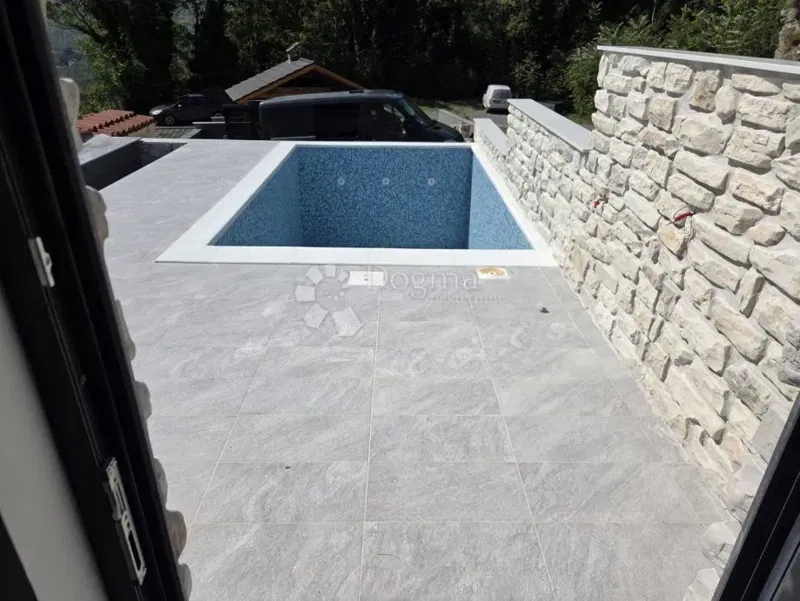 Bribir, casa in pietra con piscina – 3