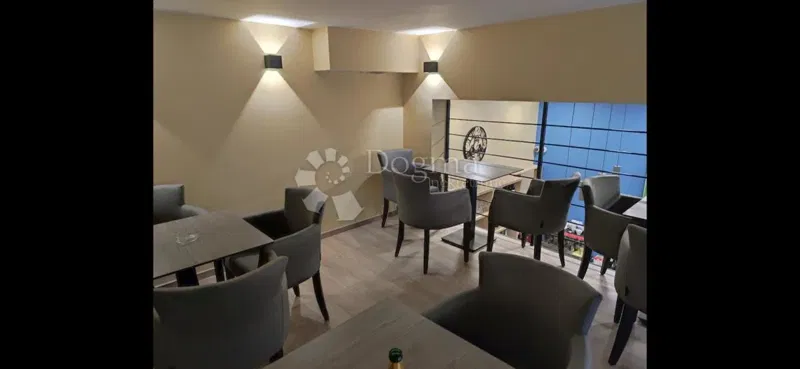 Locale commerciale Donja Dubrava, 30,76m2 – 2