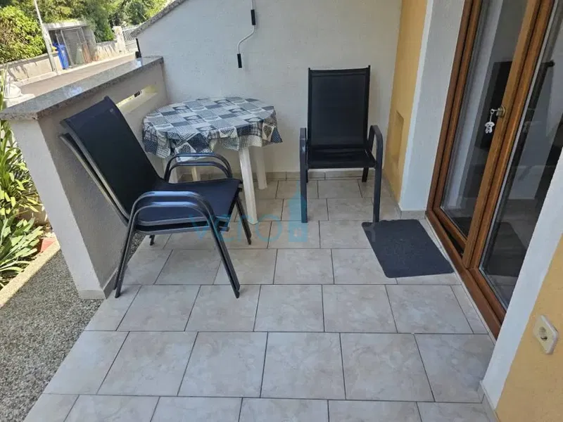 Krk Island, Malinska, one-bedroom apartment on the ground floor, garden, for sale – 2
