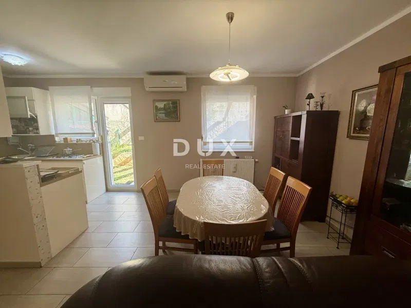 KOSTRENA - 3 bedrooms + living room in a new building with a garden and sea view! – 3