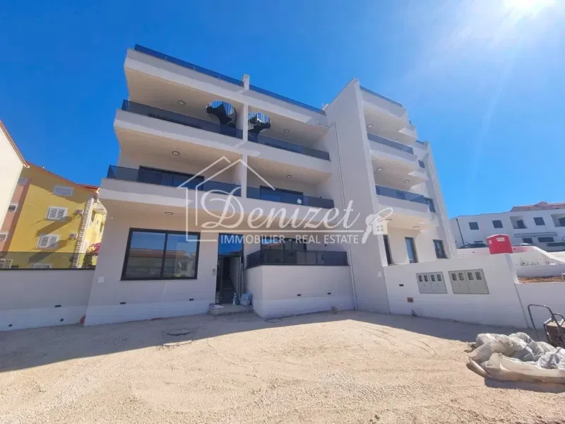 Okrug Gornji, Two-Bedroom Apartments with Roof Terrace Near the Sea – 2
