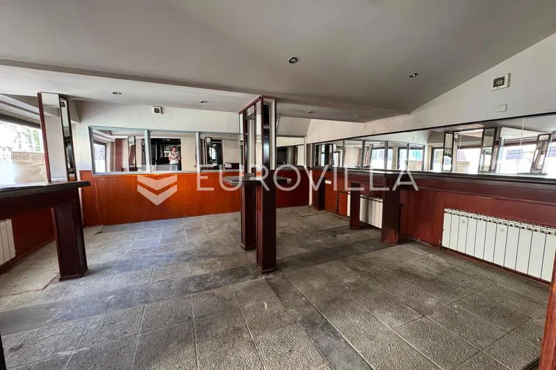 Slavonski Brod, CENTAR, poslovni prostor, 165 m²