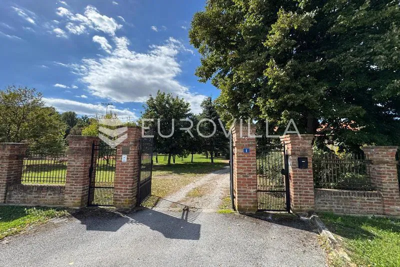 Slavonski Brod, Grabarje - Residential-commercial building in a peaceful location – 3