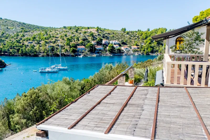 Casa in posizione unica con vista mare – 2