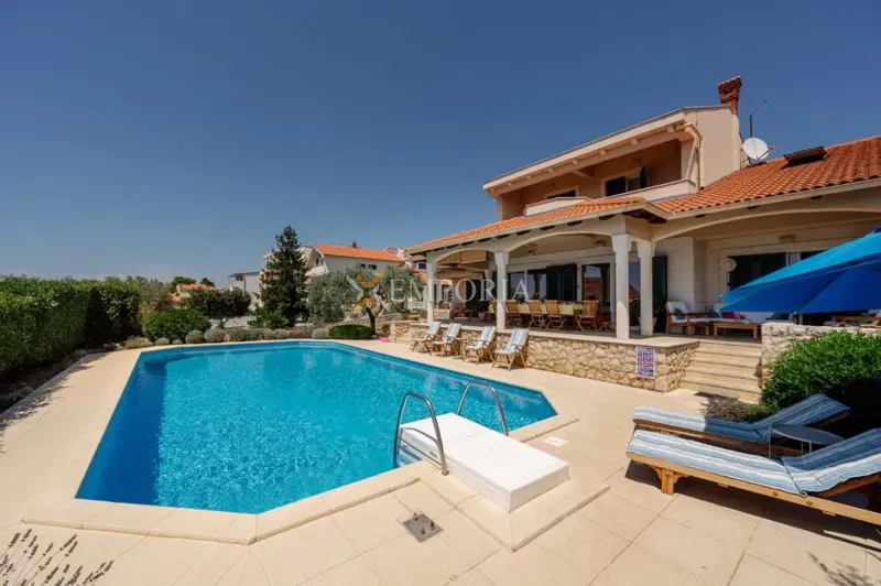 Splendida casa con piscina a Kožino, a soli 170 m dal mare – 2