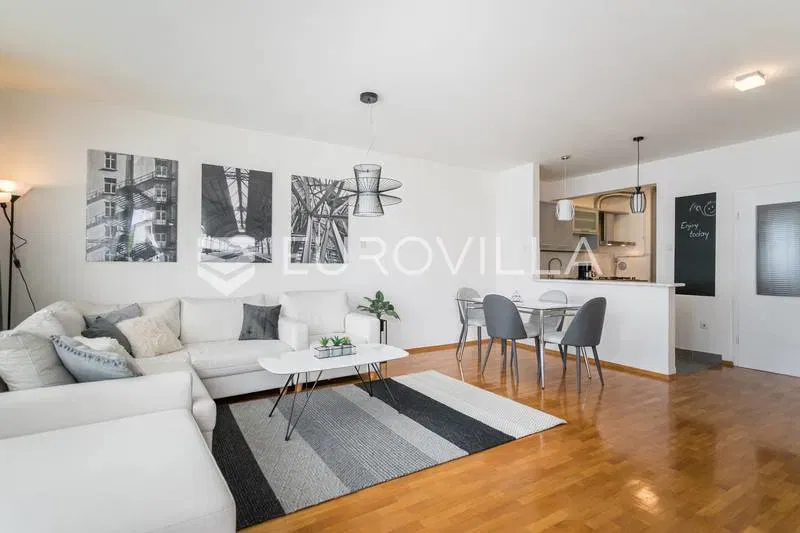 Trešnjevka, Trakošćanska furnished three bedroom apartment with garage 90 m² – 2