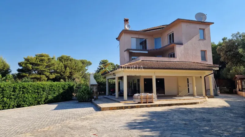 Appartamento ristrutturato con 2 camere e piscina – Pakoštane, a 240 m dal mare – 2