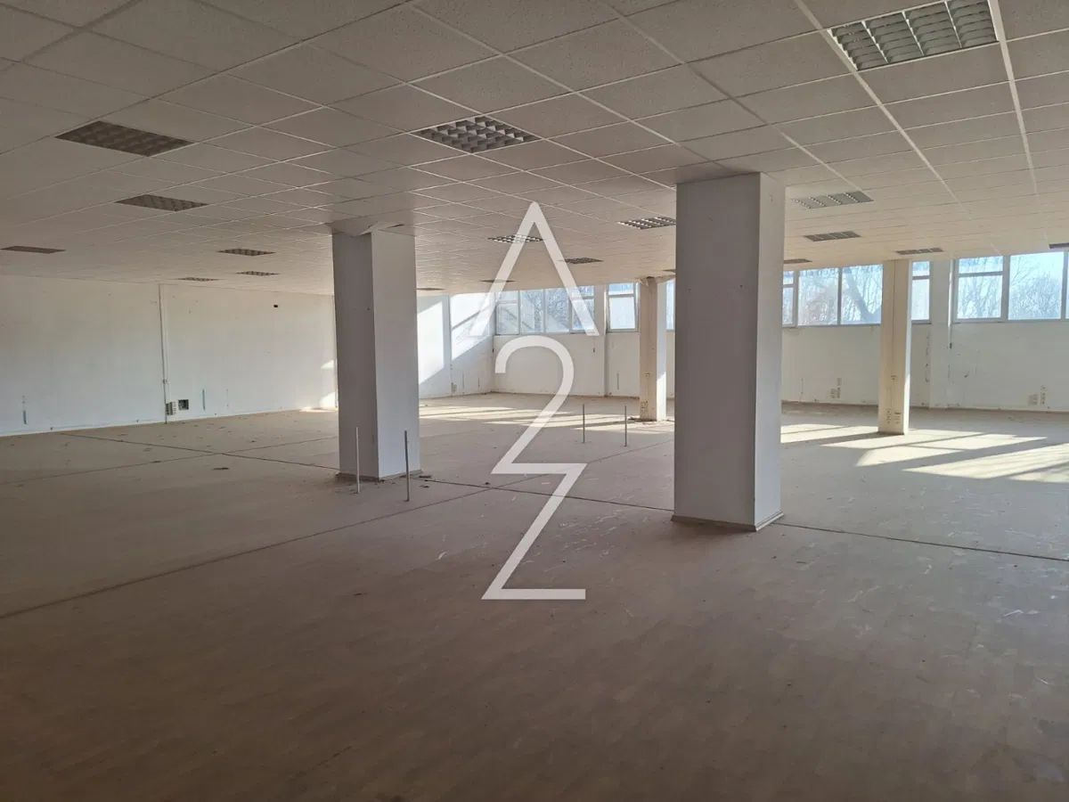 Geschäftsraum Centar, Čakovec, 1.484m2