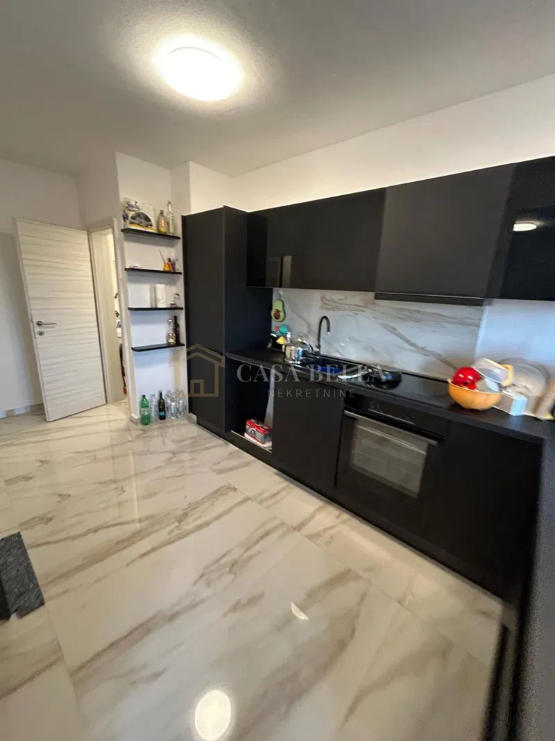 Otok Krk, Malinska, novouređen 3S+ DB, 88m2, Odlična lokacija! – 2