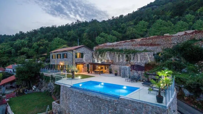 Haus Poljane, Opatija - Okolica, 200m2 – 2
