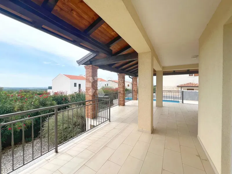 Dom Kaštelir – 2