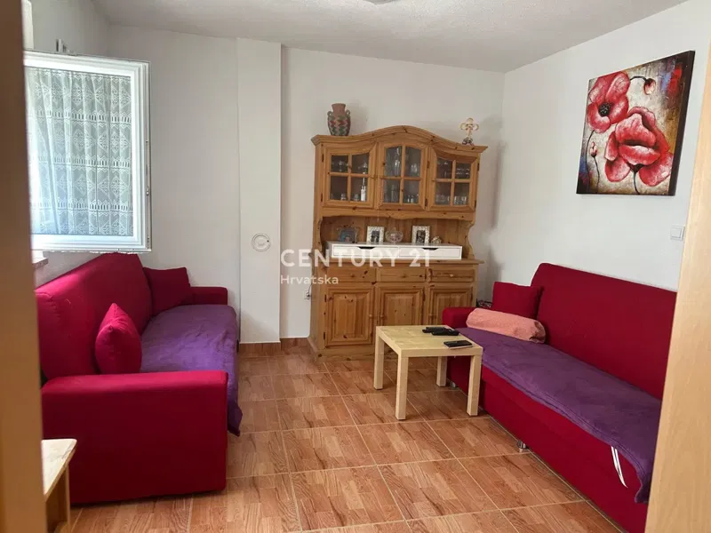 BARBARIGA, VENDITA APPARTAMENTO TRILOCALE AL 1° PIANO – 3