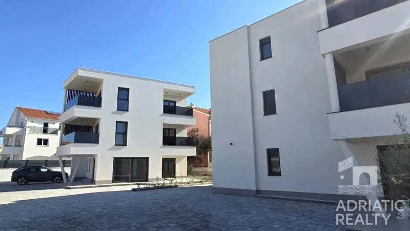 Vodice, ampio appartamento bilocale a 600 m dalla spiaggia – 3