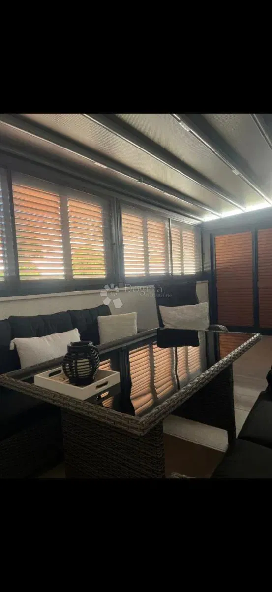 Appartamento con due camere a pochi passi dal mare – Okrug Gornji – 2