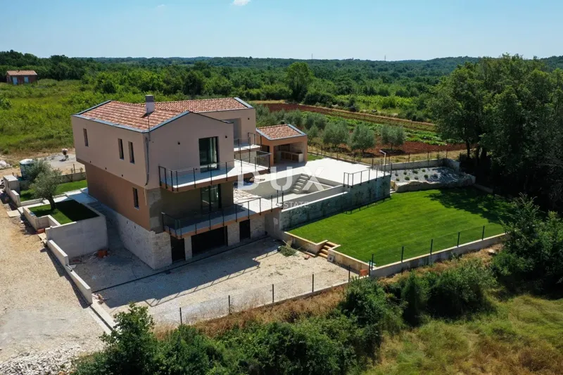 ISTRIA, VIŠNJAN - Dom z basenem na skraju wsi – 3
