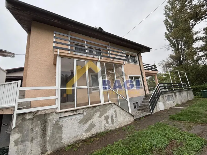 Casa Donje Podotočje, Velika Gorica - Okolica, 250m2