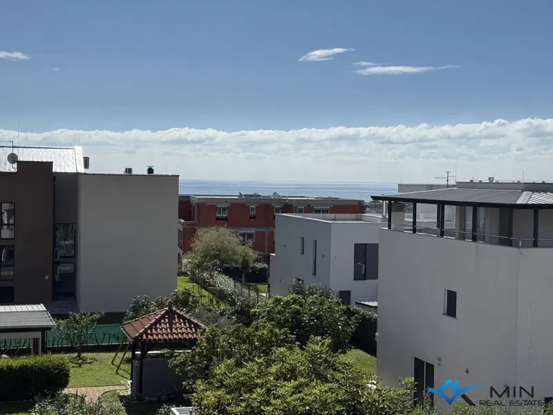 Spazioso appartamento con vista mare a Cittanova – 2