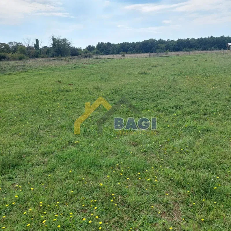 Loborika-Construction land 1085m2 for an apartment building – 2