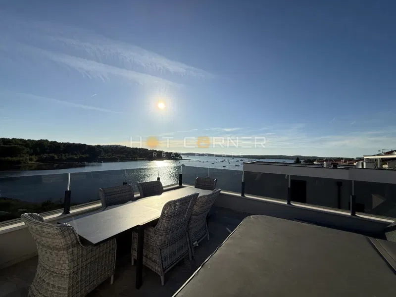Medulin, penthouse, 1. vrsta ob morju, odprt pogled na morje – 3