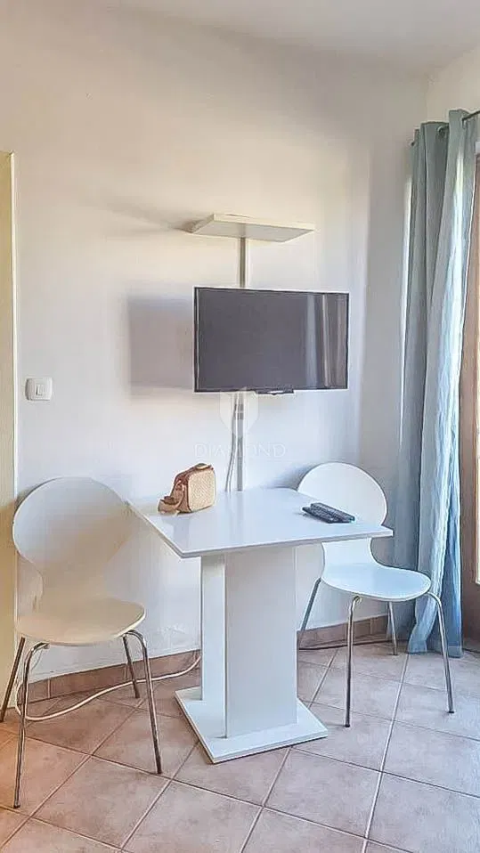 Rovigno, appartamento al piano terra in una strada tranquilla – 2