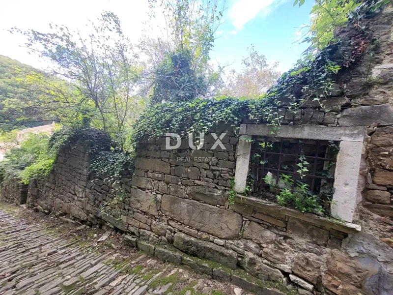 ISTRIA, GROŽNJAN - Stone buildings for reconstruction – 2