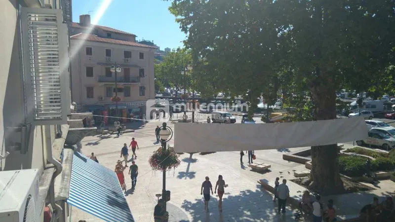 Rijeka, Centar, 53.18m2, 3-sobni stan – 2