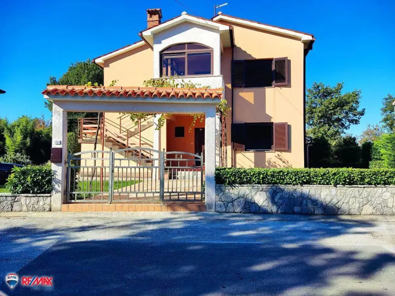 House Labin, 285m2 – 3
