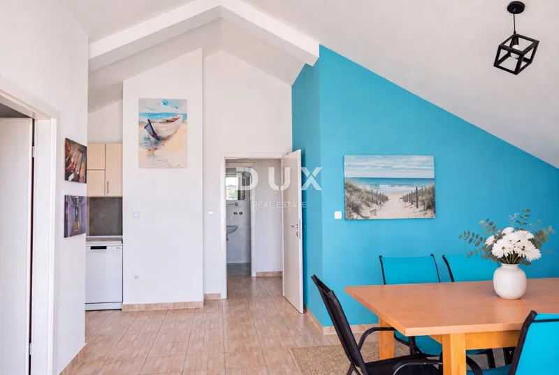 Pag-sziget, Novalja, három hálószobás apartman, 95 m2, tengerre néző kilátással – 2