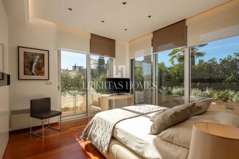 Ekskluzivan penthouse s privatnim bazenom na prestižnoj lokaciji u Dubrovniku – 3