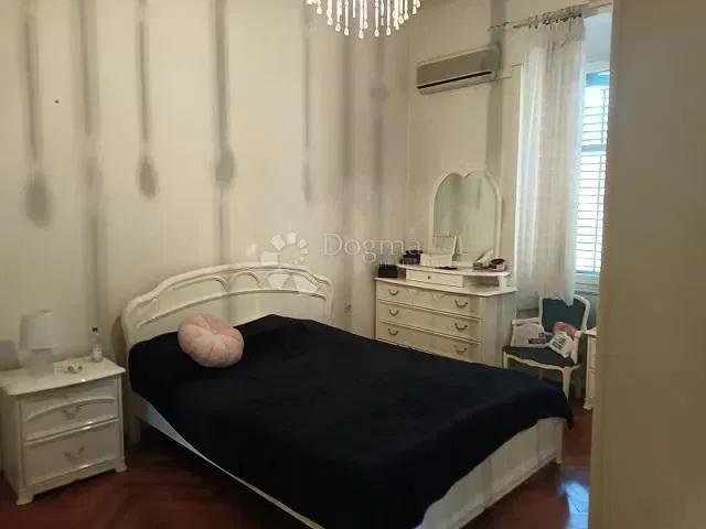 Flat Centar, Rijeka, 72,22m2 – 2