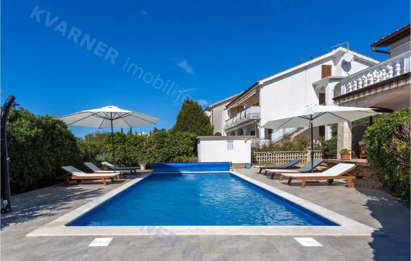 Punat, for sale - Detached house with a swimming pool! – 2
