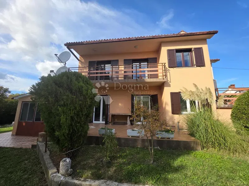 Casa Labin, 285m2 – 2