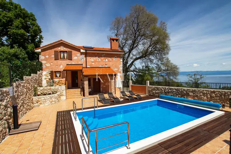 Opatija, Brseč - charming house with beautiful sea view, 120 m2 – 2