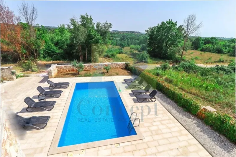 Poreč, Surroundings, Stone House with Pool and 4 Bedrooms 12 km from the Sea – 2