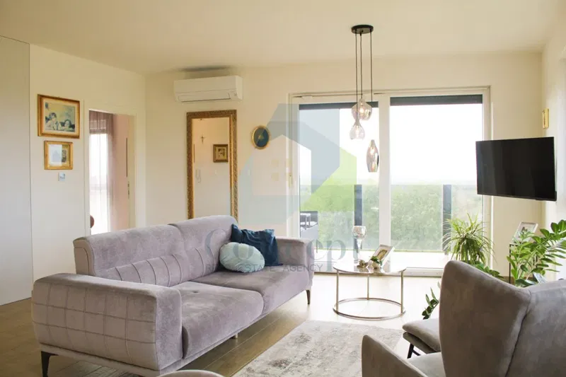 Poreč, Surroundings, Luxury Apartment on the Second Floor with Sea View – 2