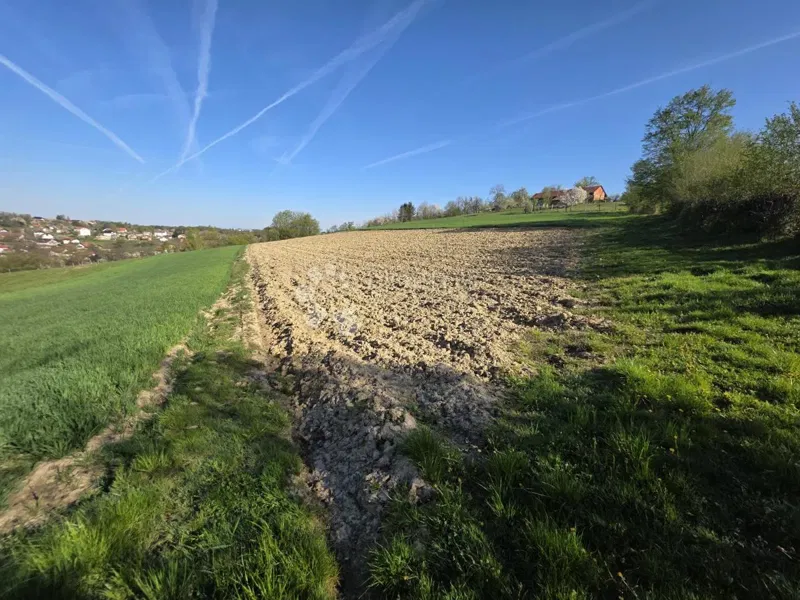 Земля под застройку Strmec Stubički, Stubičke Toplice, 3.327m2