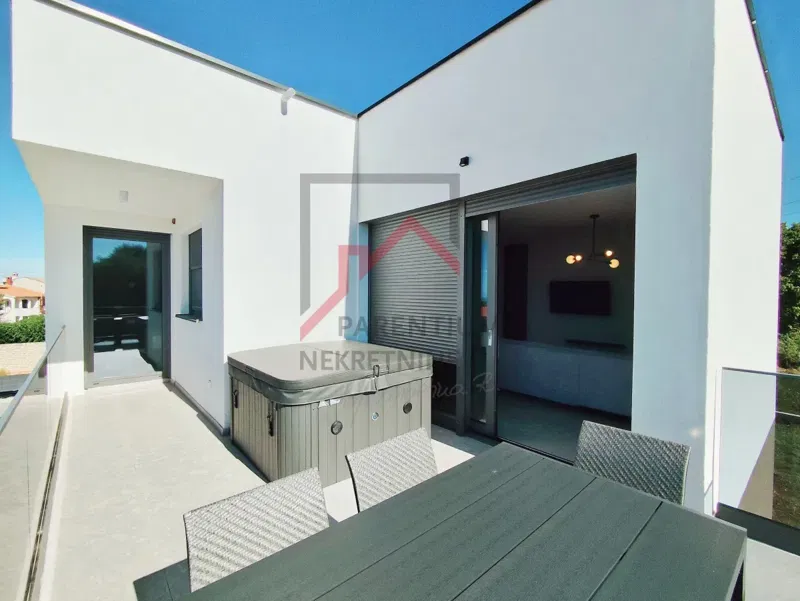Istria, zona Parenzo - Appartamento di design con tre camere da letto e vista mare - nuova costruzione – 2