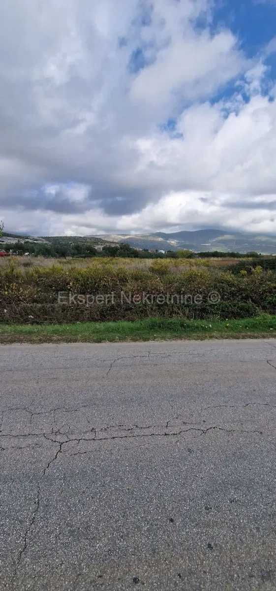 Trogir, Divulje, agricultural land 3314 m2, next to the main road to the airport – 2