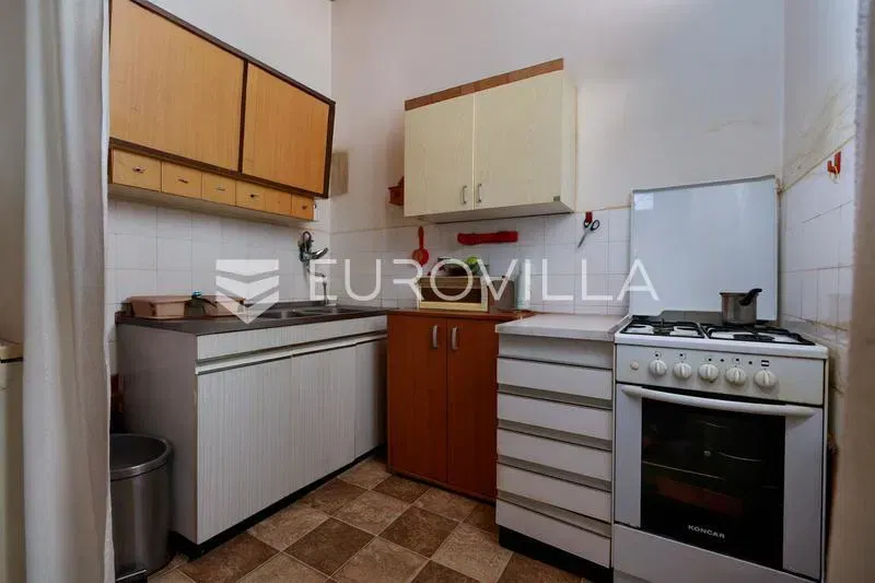 Rijeka, Škurinje, two, bedroom apartment with a balcony and view of the city and the sea – 3
