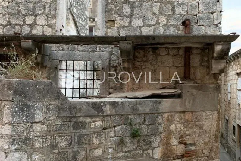 Dom Milna – 2